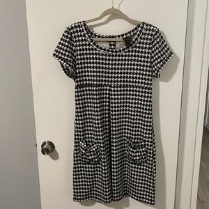 EnFocus Black and White Houndstooth Dress Size 14
